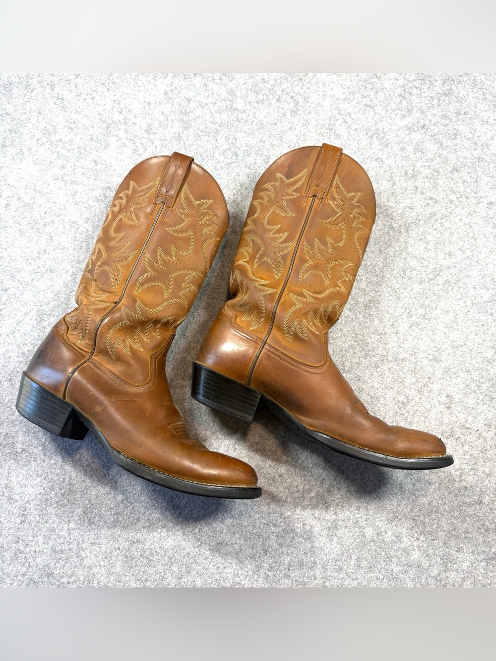 Ariat Heritage R Toe Embroidered Western Leather Cowboy Boots Men’s 9D Rodeo